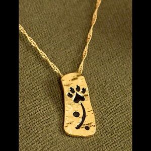 GREATER GOOD’S NETWORK ENAMEL BLOOMING PAW NECKLACE *GOLD-TONE *18” CHAIN *NEW